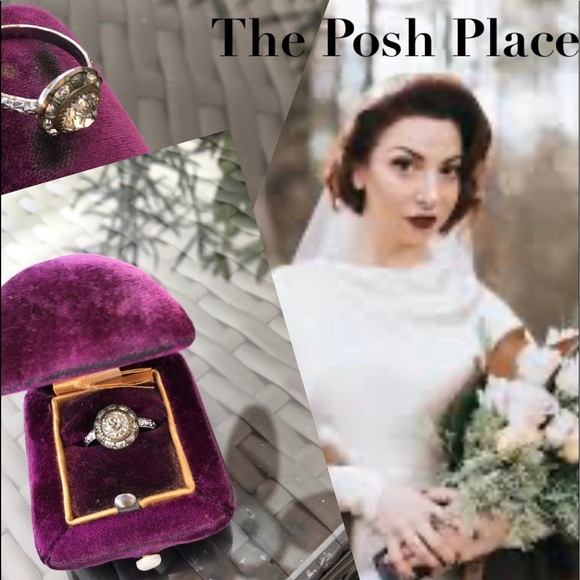 Vintage Jewelry - 💎 Vintage Engagement Ring 💎 Dainty and Exquisite